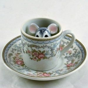 Meet your Posher, Toni